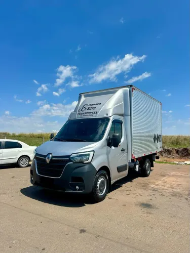 Renault master baú