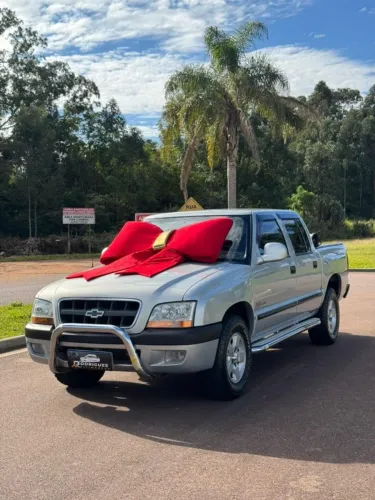 Chevrolet S10 Pick-up Luxe 2.8 4X2 CD TB Int.dies. 2002