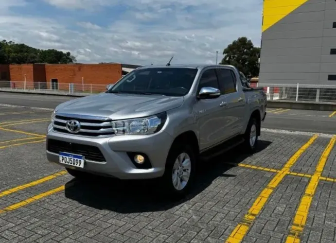 Toyota Hilux CD SRV 4X4 2.8 TDI Diesel Aut. 2017