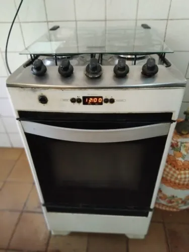 Fogão automático 4 bocas