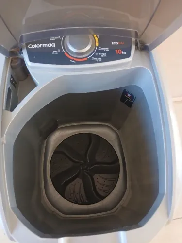 Tanquinho Colormaq 10 kg usado.