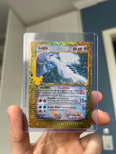 CARTA POKÉMON TCG - LUGIA 30 ANOS INGLÊS