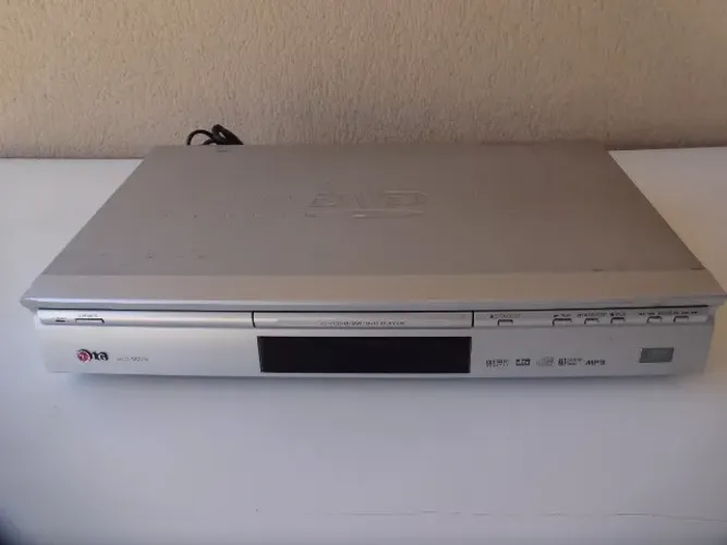 Aparelho DVD LG 5822N, com defeito