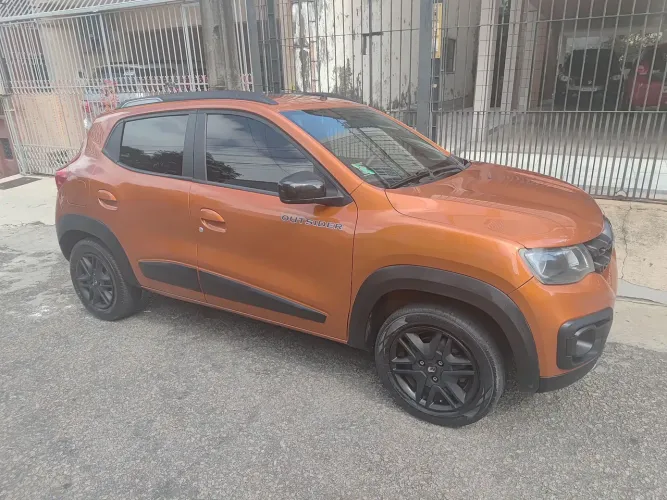 Renault Kwid Outsider 1.0 Flex 12V 5P Mec. 2020