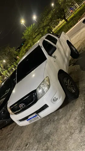 Toyota Hilux CD D4-d 4X4 2.5 16V 102cv TB Dies. 2009