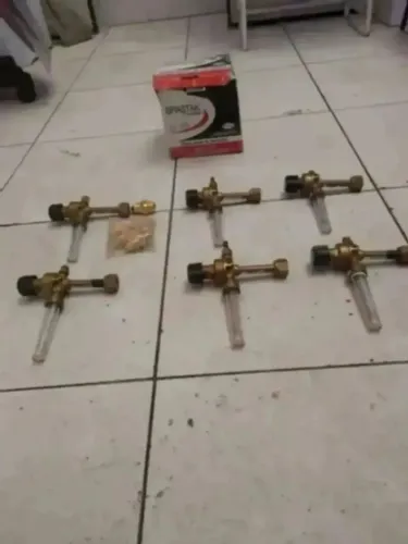 Regulador De Pressão Argônio e CO2 Harris Brastak Novos (Aceito Cartões, Pix e Dinheiro)