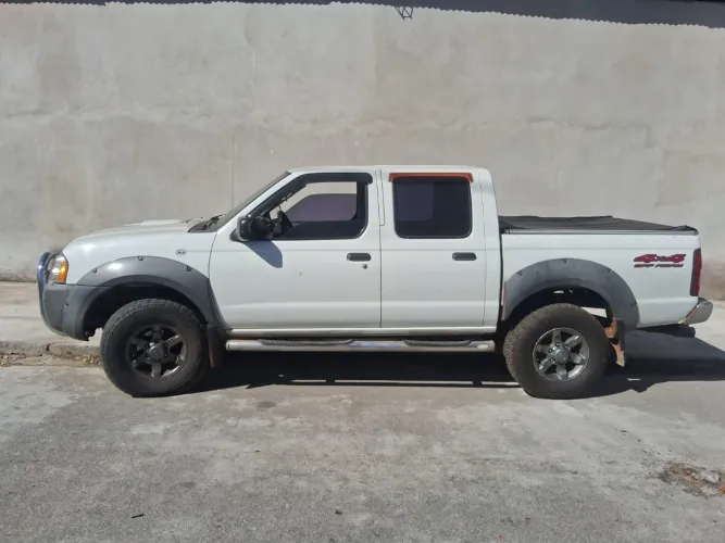 Nissan Frontier XE/ XE Tit. CD 4X4 2.8 TDI Dies 2005