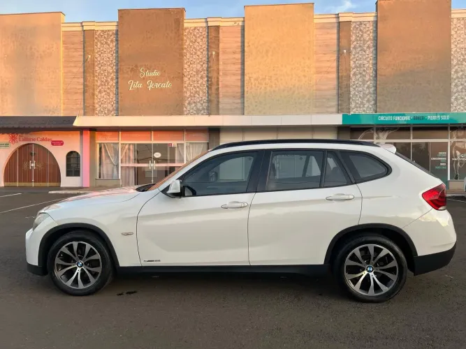 BMW X1 Sdrive 18I 2.0 16V 4X2 Aut. 2011