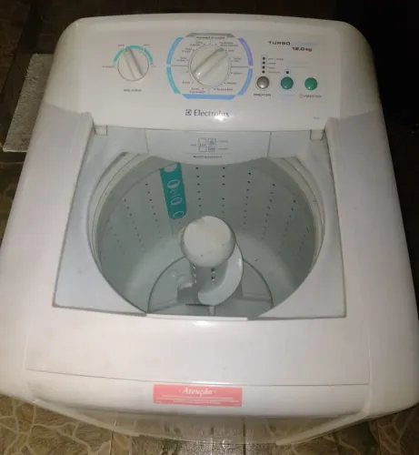 Máquina de lavar roupa