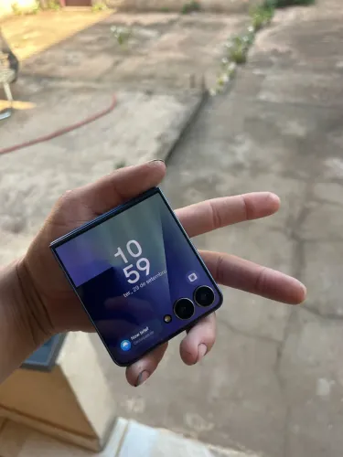 Samsung Galaxy zflip 7