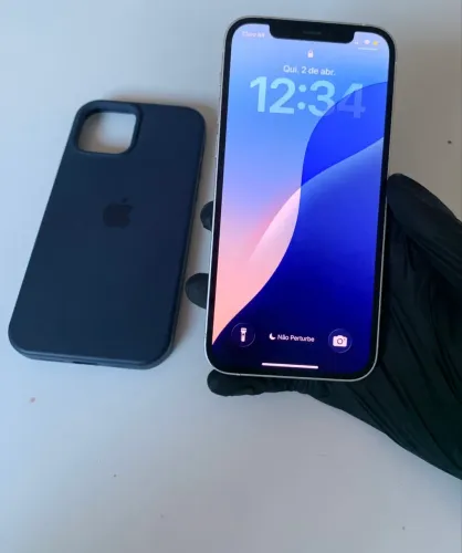 iPhone 12
