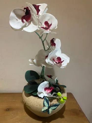 Arranjo artificial vaso em cerâmica pintado a mão 