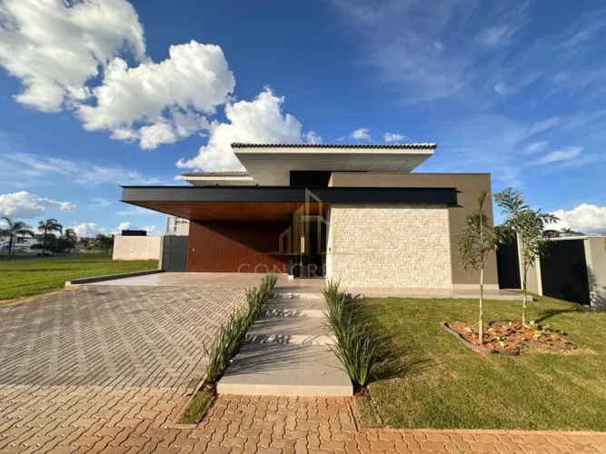 Casa à venda no Alphaville, Bauru-SP, 3 suítes