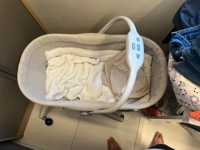 Berço retrátil para bebê