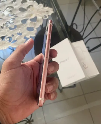 iPhone 7