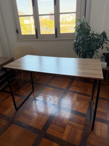 Escrivaninha Mesa Escritório Industrial 1,20m Tampo Amadeirado Pés de Ferro