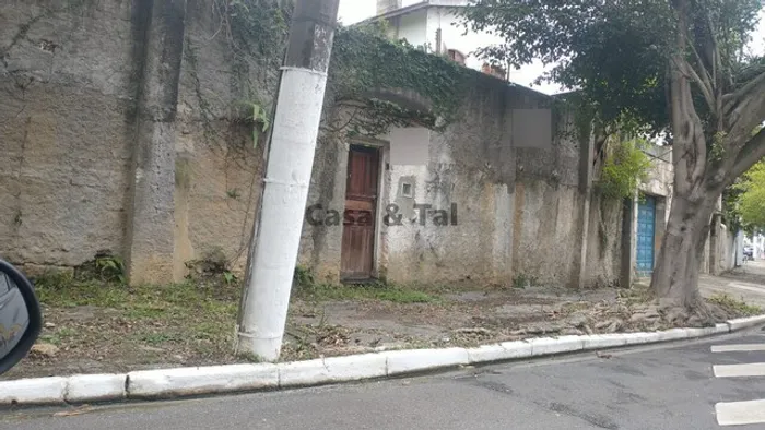 Terreno com 1400m² à Venda no Alto da Boa Vista, São Paulo/SP