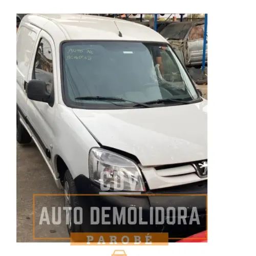 Sucata Renault Megane Grand Tour 1.6 2012 disponível para retirada de peças!  *SOMENTE PAR