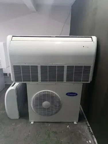 Elgin 36.000 BTUs 220v