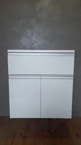 Vendo Armario de Banheiro Novo em MDF