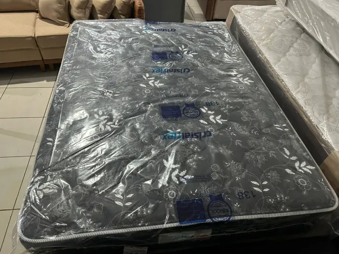 Cama casal molas ensacadas base e colchão 