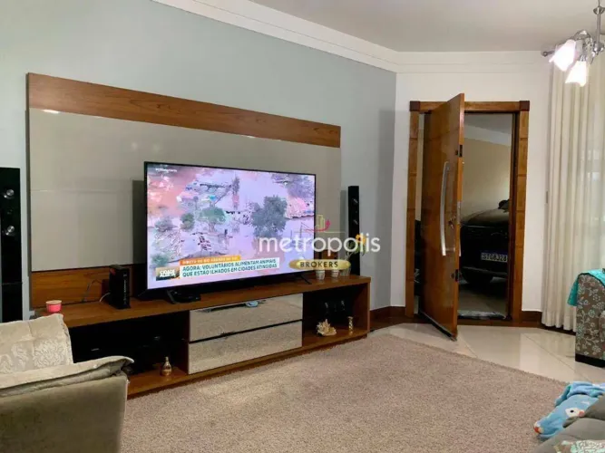 Sobrado à venda, 210 m² por R$ 996.000,00 - Utinga - Santo André/SP