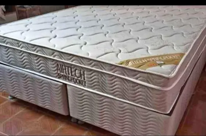 Cama casal box molas ensacadas  nova 