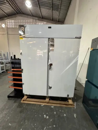 Geladeira de carnes resfriados 2 portas 1900 litros inox