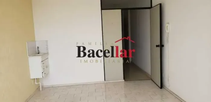 Sala - / Comercial / Tijuca