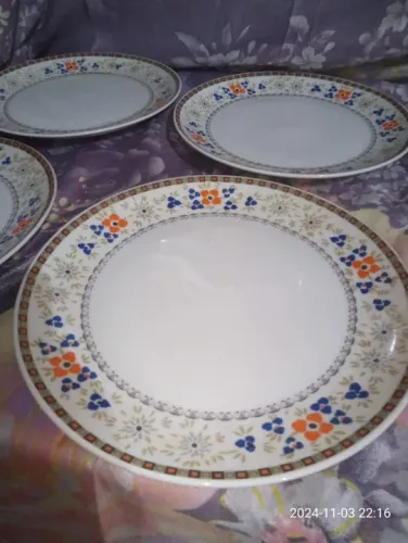 Prato porcelana pozzani