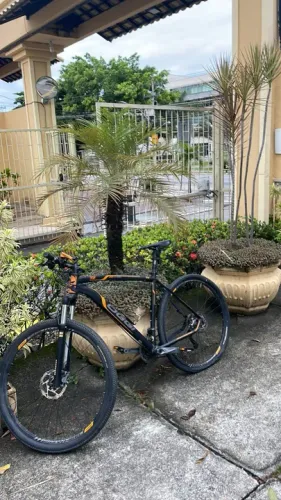 Bike Oggi 7.2 muito Nova.