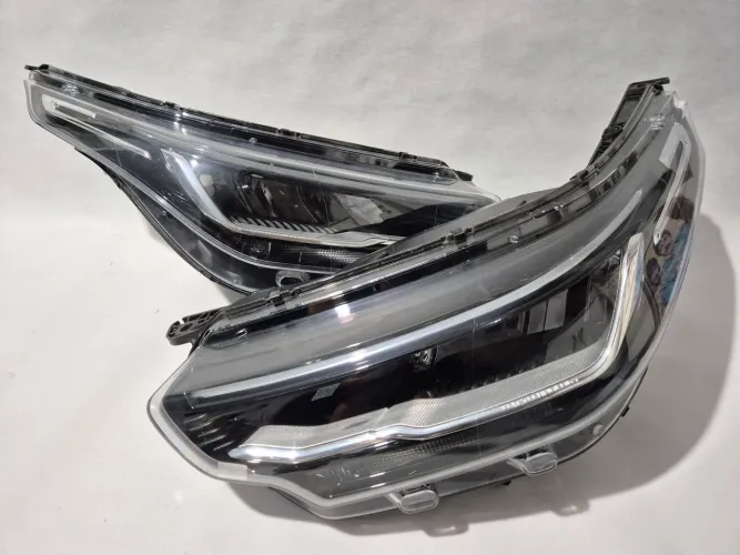 Par de farol fiat strada led 2022 2023 2024 2025