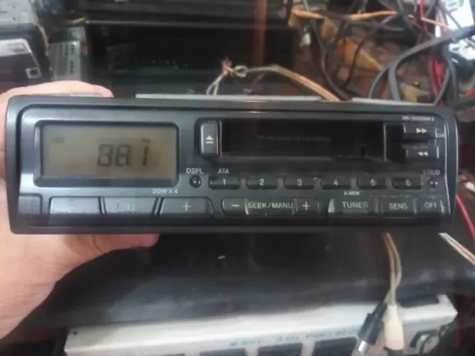 Rádio Automotivo Toca Fitas Sony Xr-3500mk2 Funcionando No Estado