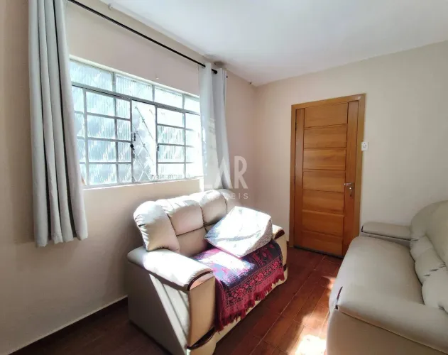 Casa à venda, 3 quartos, 2 vagas, Jardim América - Belo Horizonte/MG