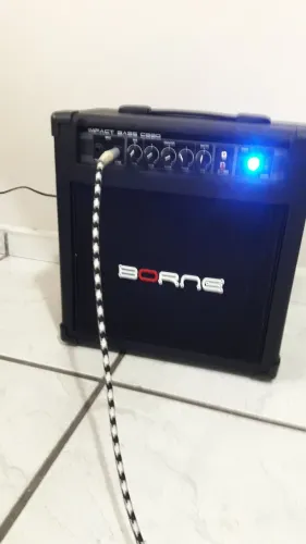 Amplificador de Baixo Borne Impact Bass CB80 30w