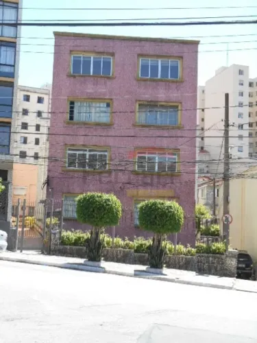 Apartamento em Santana Amplo Antigo, Precisa de Reforma