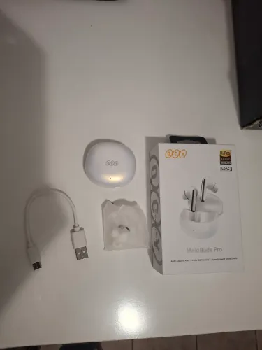 Fone QCY Melobuds Pro novo a venda