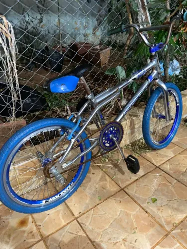 Bicicleta em otimas condições