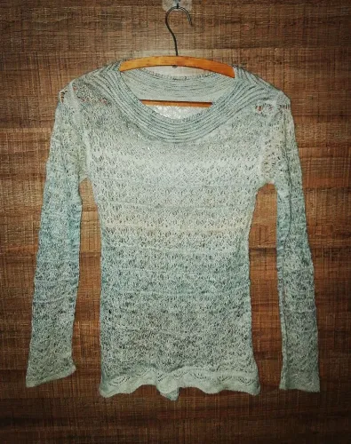 Blusa de Tricô Delicada - Perfeita para Looks Leves Tam P 