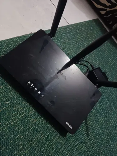 Roteador D-Link DIR-819