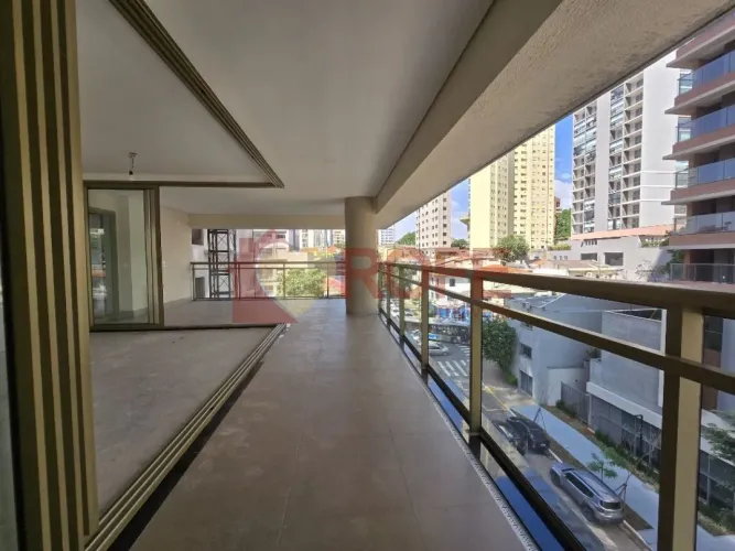 EVOLVE VILA MARIANA | 148m² | 4 DORMITÓRIOS | 3 SUÍTES | VARANDA EM ?L? | HALL PRIVATIVO |