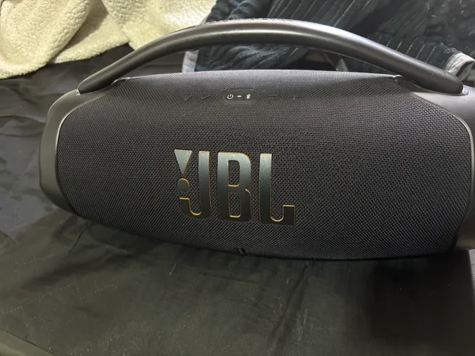 JBL boombox 3