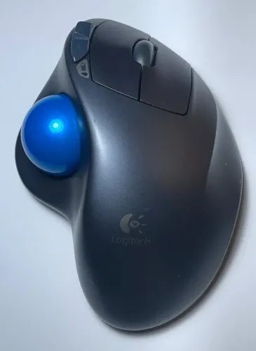 Mouse Ergonômico Sem Fio Logitech M570