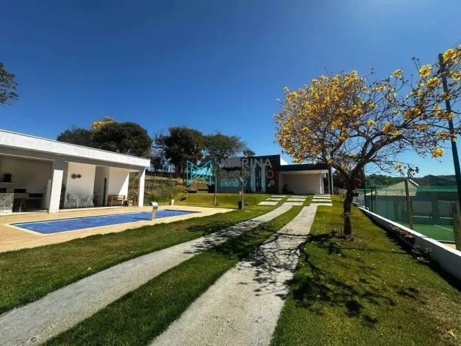 Casa em condomínio à venda, 4 quartos, 1 suíte, Condomínio Champagne - Lagoa Santa/MG