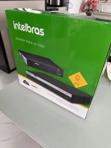 DVR INTELBRAS 8 CÂMERAS