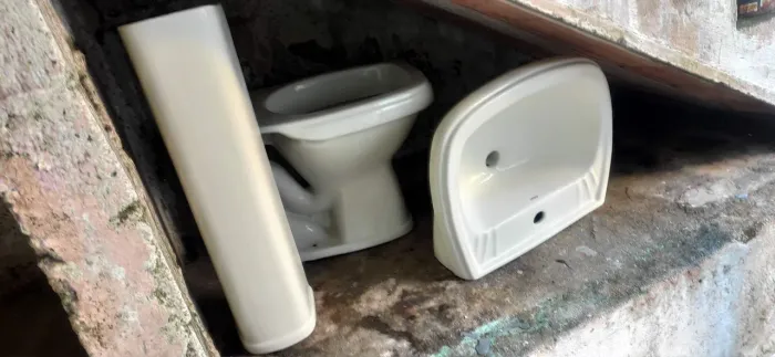 Kit de para banheiro de Porcelana FIORE cor palha