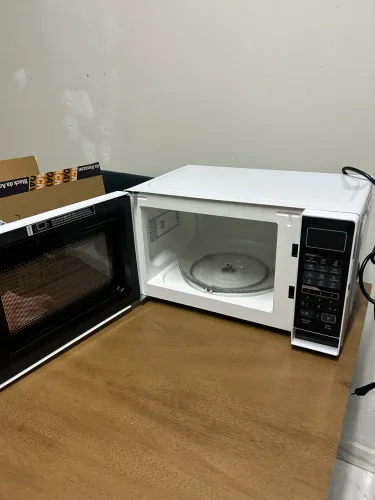 Microondas Midea - 20L Branco - 127v