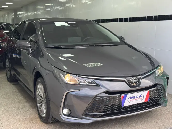 Corolla 2025/2025 XEI Automático, 5.000 mil km, impecável !