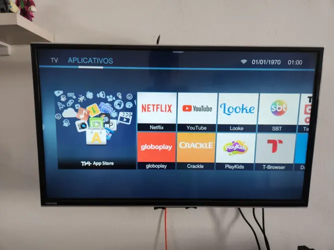Vendo: Smart TV Toshiba 32"