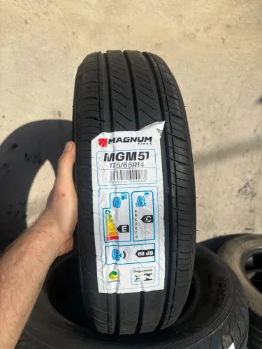 2 Pneus Magnum 175/65R14